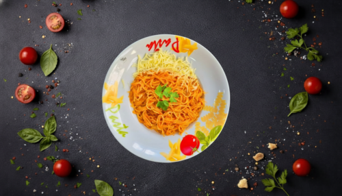 1 (8) Pâtes Bolognaise